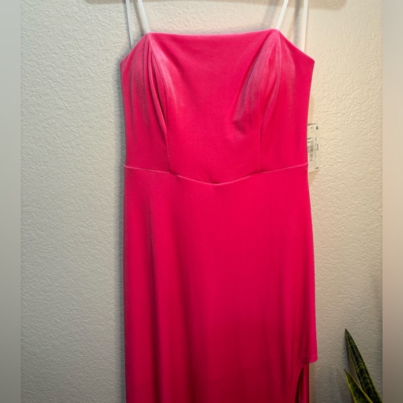 NWT- Next up Strapless Velvet Thigh High Slit floor length Barbie Pink Grown - Picture 2 of 5